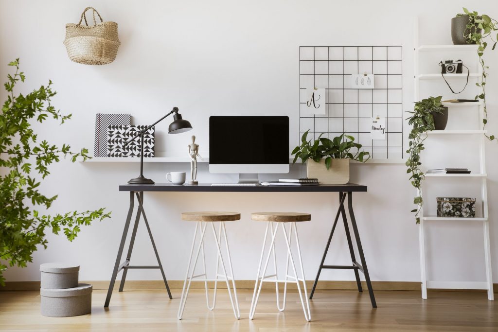 9 Essential Items for a Productive Home Office