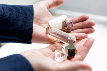 Quick Guide to Choosing Your Crystal Online