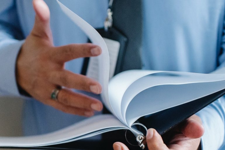 4 Benefits of Hiring a Business Lawyer When Starting a Company in Clearwater