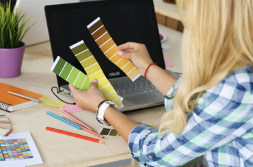 Use Color To Draw Attention to Your Business