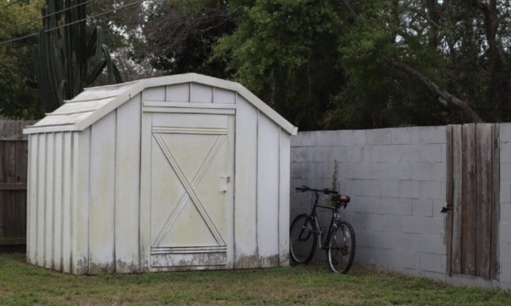 Expert Tips to Safely Move Sheds: Ensuring a Smooth Relocation