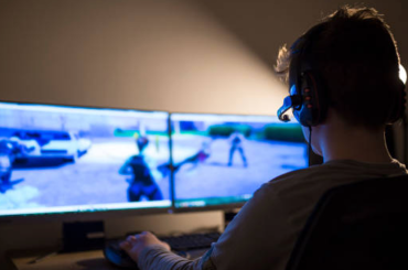 Exploring the Psychological Tricks Used in Online Game Design Exploring the Psychological Tricks Used in Online Game Design