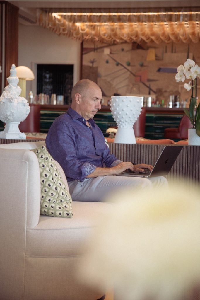 Rethinking Hospitality: Saro Spadaro’s Perspective on Innovation and Human Value